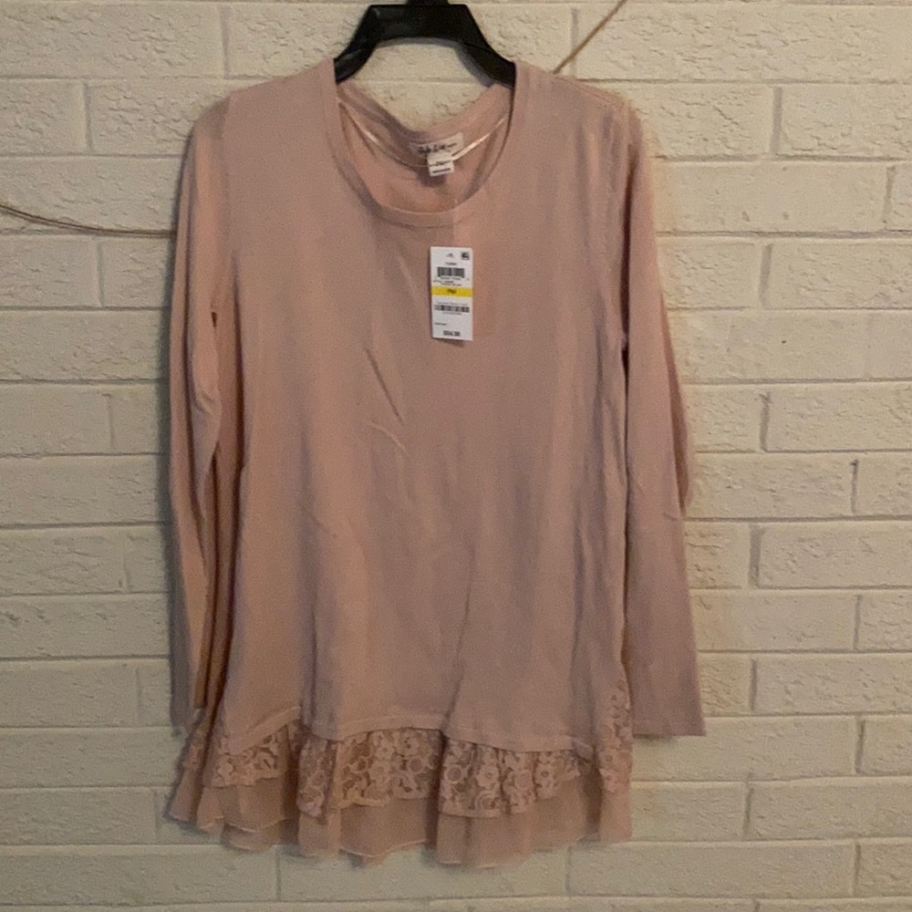 NWT petite medium blush colored thin sweater